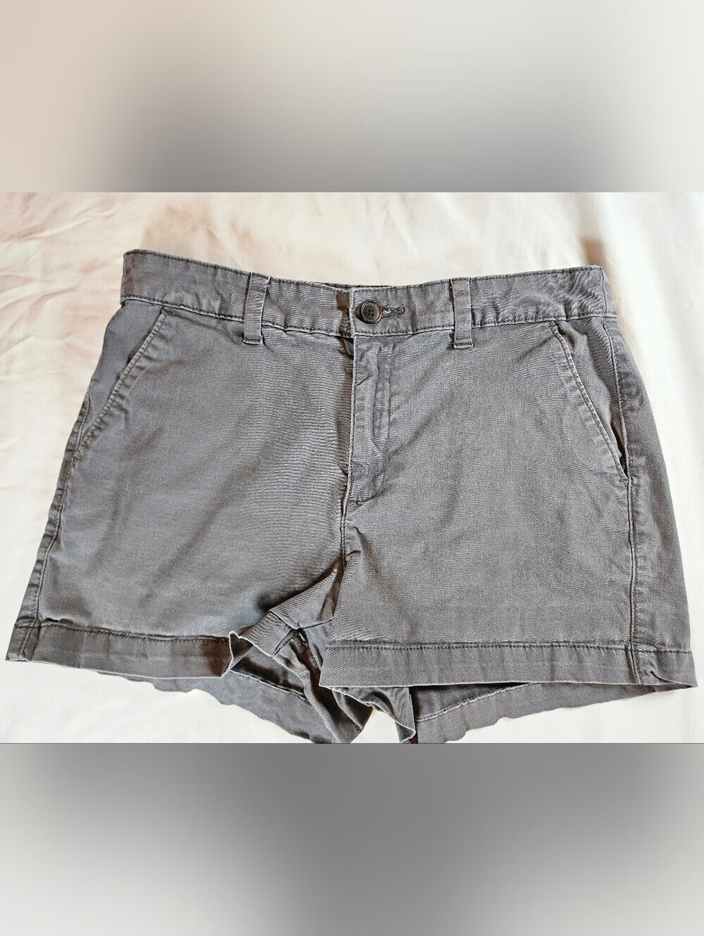 A New Day Womens Gray Stretch Flat Front Button & Zip Fly Chino Shorts Size 8